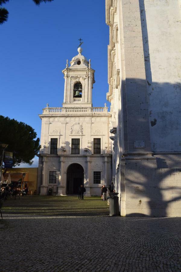 Elegant Riverview Apartment In Historical Lisboa Exterior foto