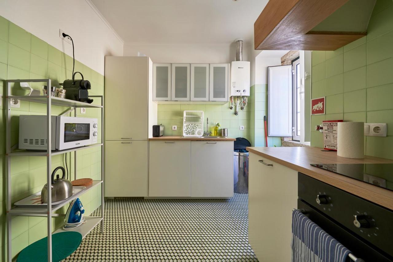 Elegant Riverview Apartment In Historical Lisboa Exterior foto