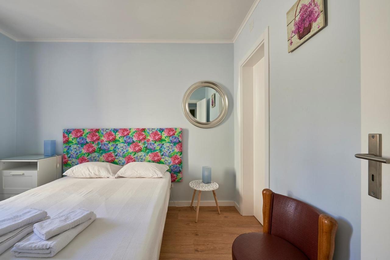 Elegant Riverview Apartment In Historical Lisboa Exterior foto