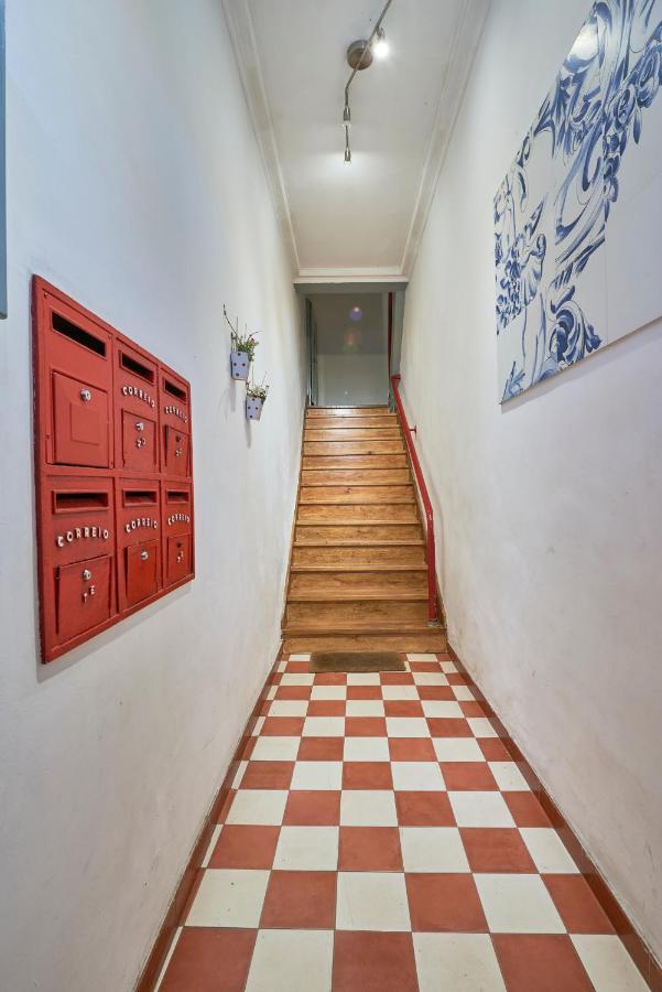 Elegant Riverview Apartment In Historical Lisboa Exterior foto