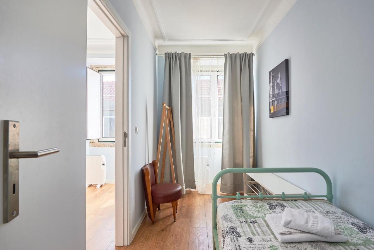Elegant Riverview Apartment In Historical Lisboa Exterior foto