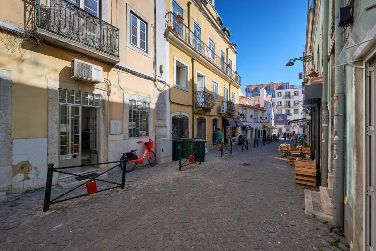 Elegant Riverview Apartment In Historical Lisboa Exterior foto
